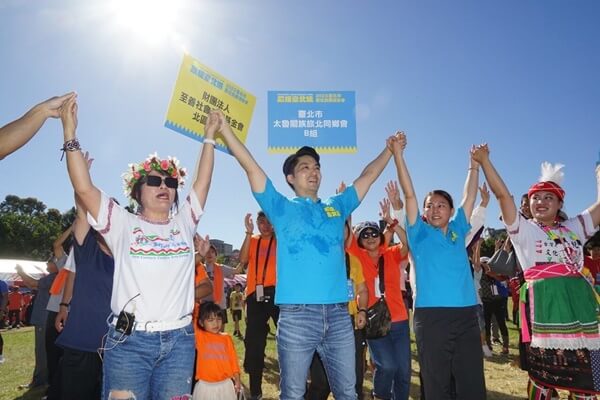 參加臺北市 原住民族運動會  蔣萬安表達對原住民朋友的熱情支持 

