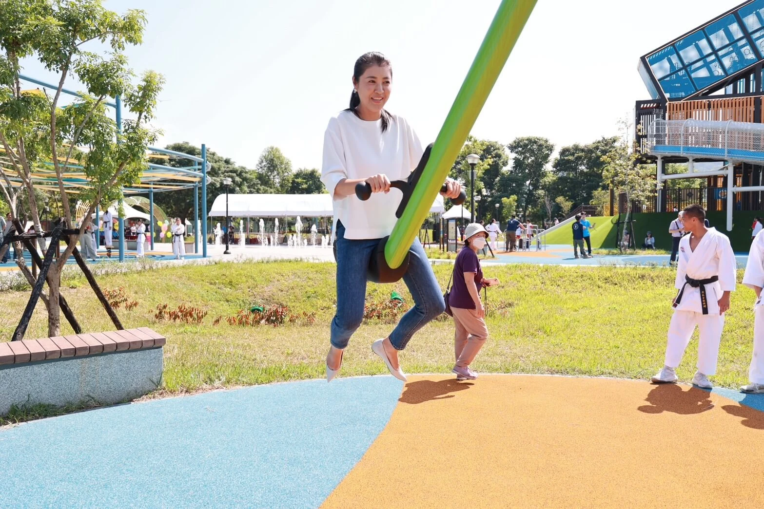 網紅開箱草屯親子公園 大讚這設施讓爸媽不用滑手機