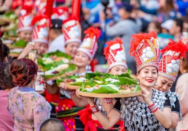 一碗米干帶來的產業革命  桃園龍岡米干節  讓龍岡街區煥發經濟新生機