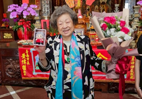 挺偏鄉孩子上世界舞台!仁安宮董座伉儷長期支持助台南學子奪FTC世界機器人大賽評審團特別獎 挺偏鄉孩子上世界舞台!仁安宮董座伉儷長期支持助台南學子奪FTC世界機器人大賽評審團特別獎