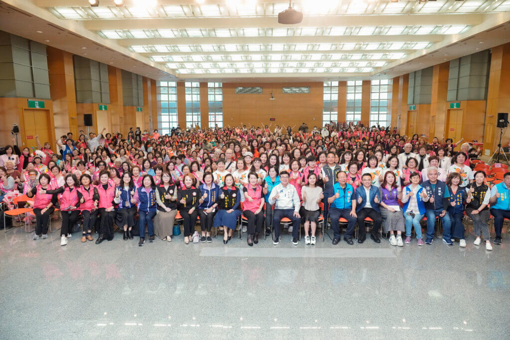 有愛無礙新北市婦女會表揚29對模範婆媳 有愛無礙新北市婦女會表揚29對模範婆媳