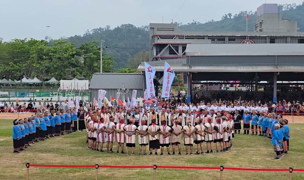 中原大學設計原專班參與布農族全國文化祭 實踐文化設計教育與社會責任精神 中原大學設計原專班參與布農族全國文化祭 實踐文化設計教育與社會責任精神