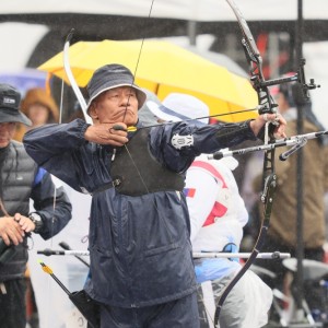 藝人亮哲爸爸是前射箭國手  陳志洋風雨中出賽世壯運