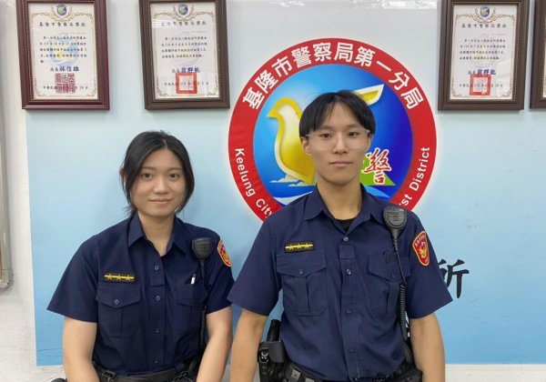 婦提領數十萬現金   暖警關懷協助護鈔返家
