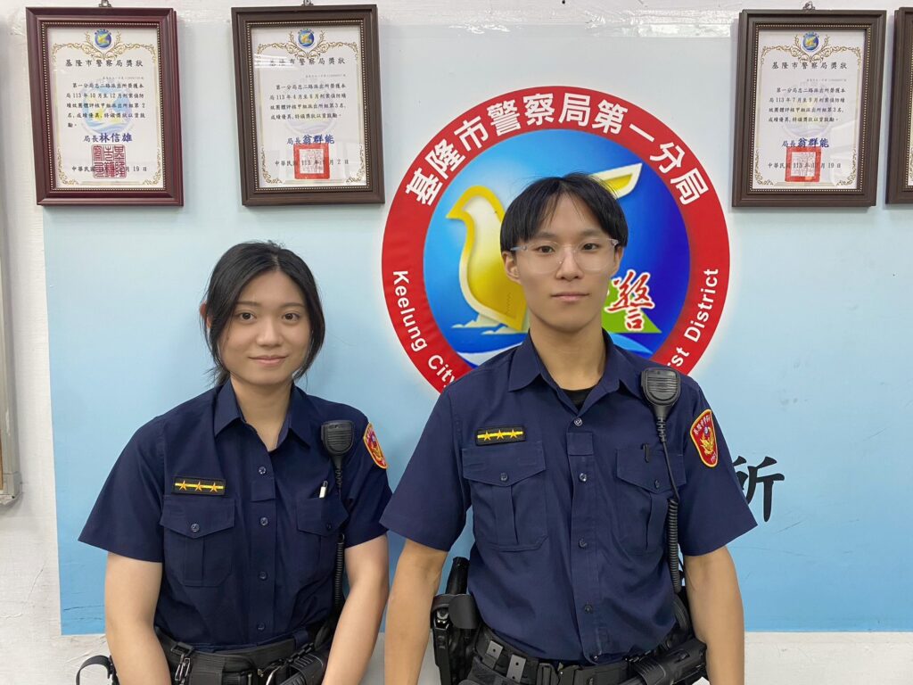 婦提領數十萬現金   暖警關懷協助護鈔返家