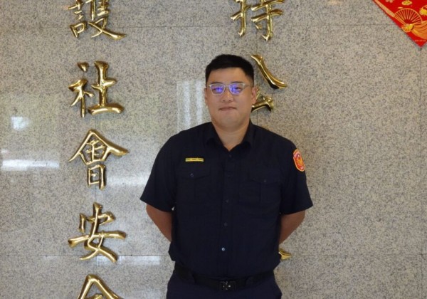 蹲坐車旁飲酒躲巡邏員警  中正一警盤查竟為詐欺通緝