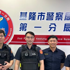 少年情緒低落  暖警耐心開導解開心結