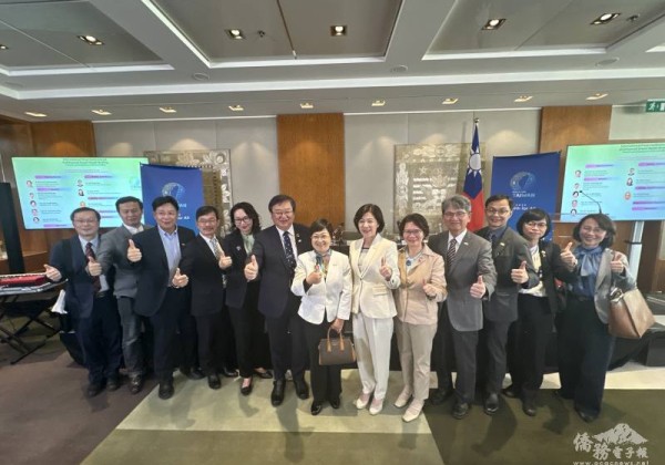 徐佳青出席世衛行動團國際記者會 為臺灣加入世衛發聲