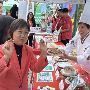 天使隊臺灣日熱鬧登場 南加2000臺僑共襄盛舉