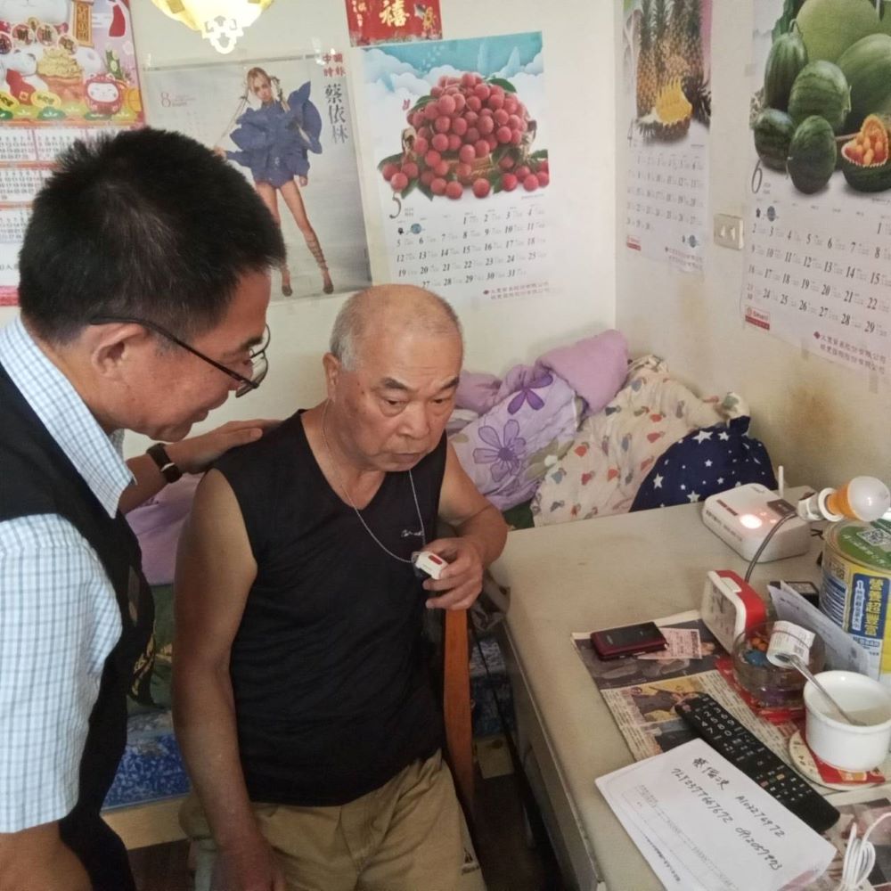 守護長輩零距離 臺北市榮服處遠距照護居家更安全 守護長輩零距離 臺北市榮服處遠距照護居家更安全