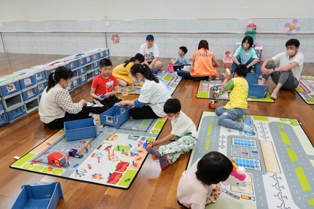 「遊戲行為是孩子模擬成人世界的縮影」 「遊戲行為是孩子模擬成人世界的縮影」