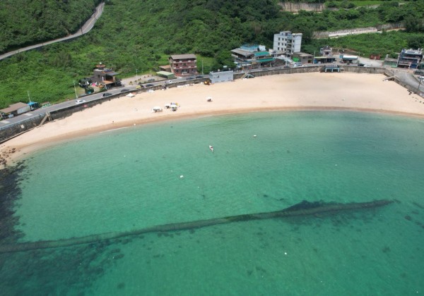 【大武崙白沙灘】基隆玩水玩沙親子景點.怎麼去.停車