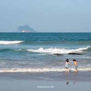 【萬里石角海灘半日遊】北部玩水景點.龜吼漁夫市集.水上活動.車宿
