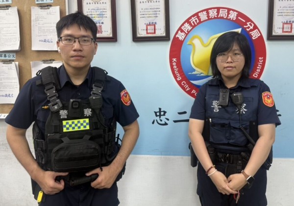 夜色昏暗婦險誤闖國道  基警暖心關懷助返家