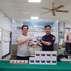 警察節前夕致敬第一線  和一路警友站捐贈行車記錄器助警強化裝備
