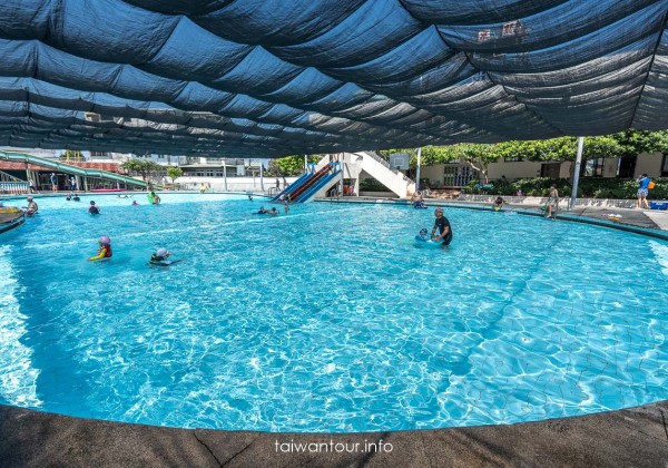 【龍泉游泳池】宜蘭湧泉冬山鄉滑水道.親子景點