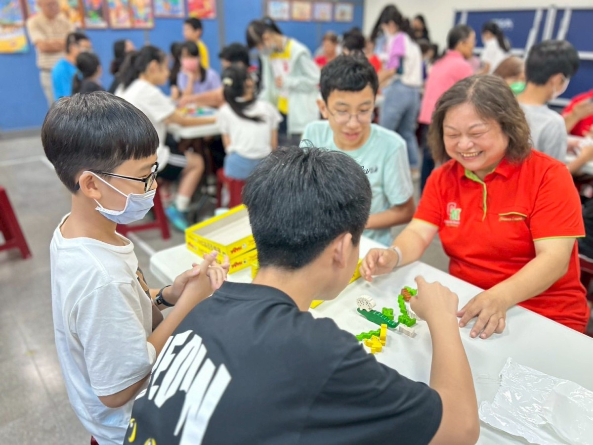 基隆市四維里黃雅玲里長打造有愛共榮幸福社區 基隆市四維里黃雅玲里長打造有愛共榮幸福社區