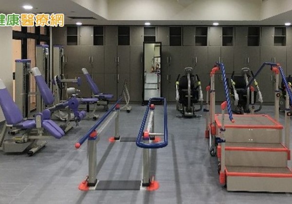 住宿式長照升級！北市推整合型住宿長照　醫療、照護、復健一次到位