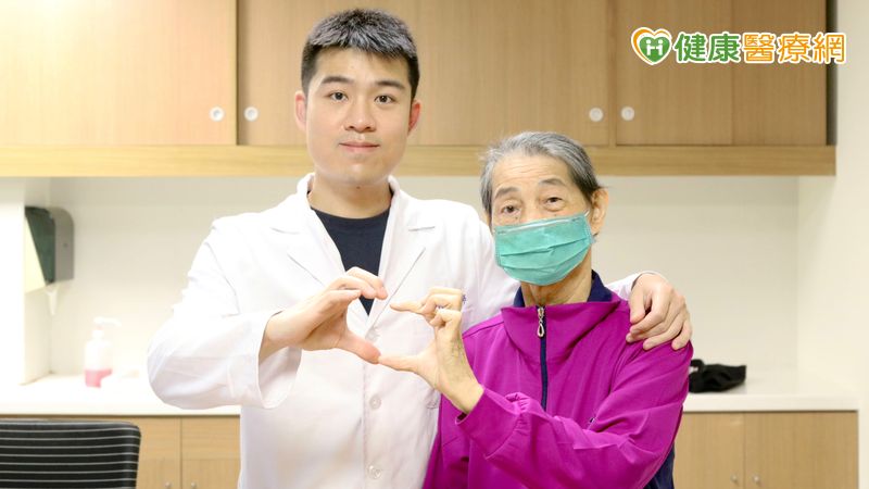 67歲婦胸悶喘2個月竟是惡性心腫瘤! 醫重建半顆心臟成功續命 67歲婦胸悶喘2個月竟是惡性心腫瘤! 醫重建半顆心臟成功續命