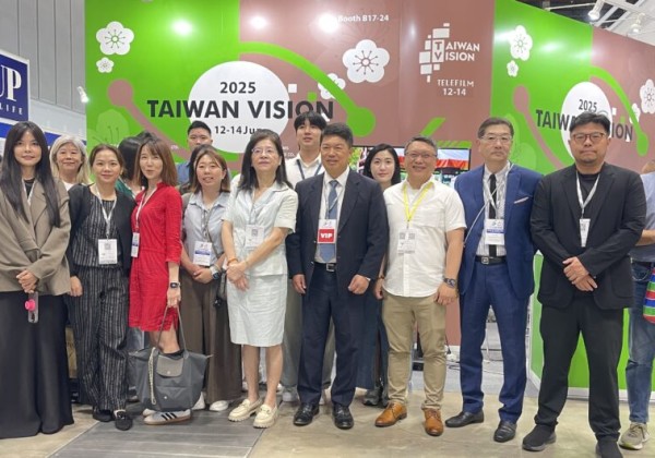 駐胡志明市經貿辦事處韓國耀處長親赴 Telefilm 2025 臺灣展區 勉勵業界拓展國際市場