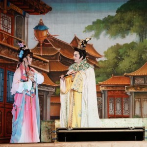 新北巷弄藝起來巡演起跑     明華園《四兩王后》揭開序幕
