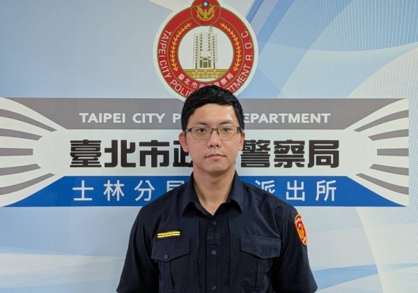 警眼如炬  女車手超商列印證件遭士林警機警識破12萬元贓款即時攔截 