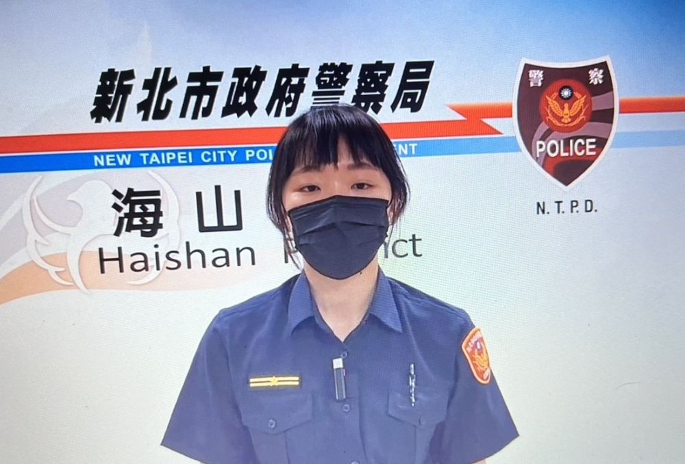重機男一家4貼 追撞自小客全掛彩 重機男一家4貼 追撞自小客全掛彩