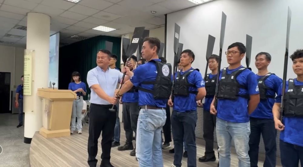 展現供電Power硬實力 台電北西搶修隊勇闖新北議長盃龍舟賽 展現供電Power硬實力 台電北西搶修隊勇闖新北議長盃龍舟賽