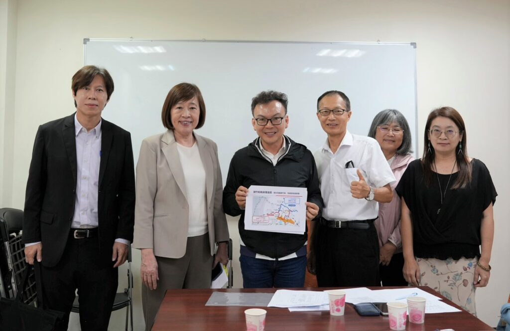 加速推動「大新竹輕軌」 鄭正鈐要求中央兩週內核定可行性研究經費 加速推動「大新竹輕軌」 鄭正鈐要求中央兩週內核定可行性研究經費