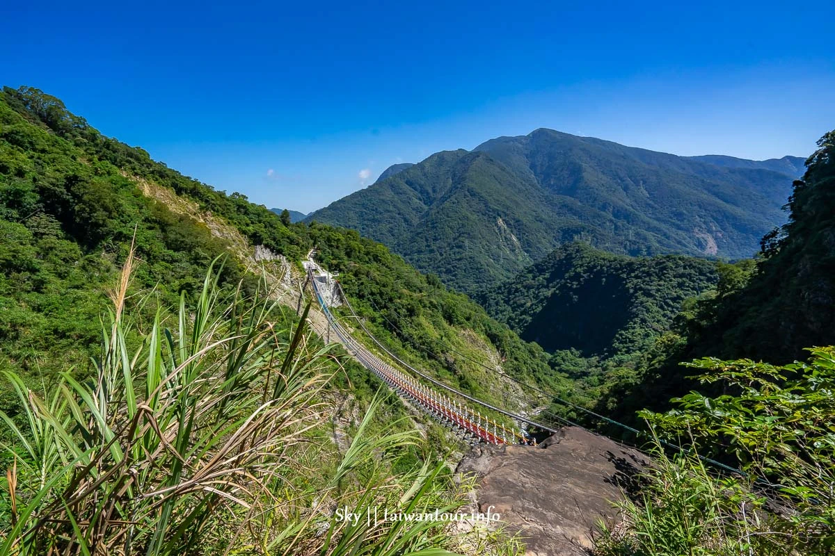 【南投雙龍瀑布七彩吊橋】完整攻略一日遊.預約接駁車！