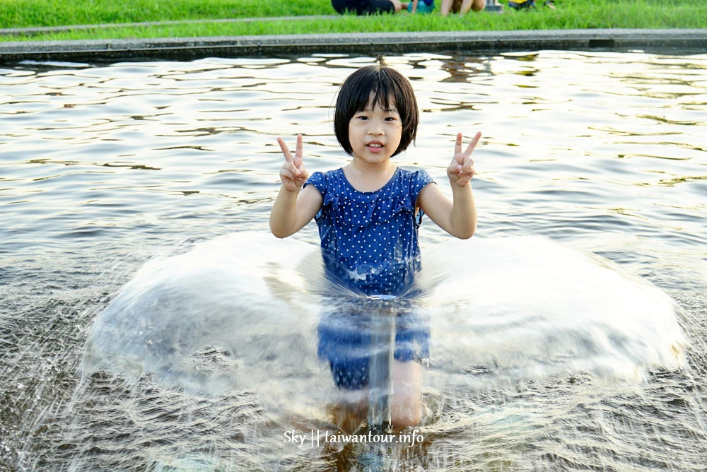 【內湖休閒運動公園】免費親子玩水.攀岩.玩沙.內湖景點推薦 【內湖休閒運動公園】免費親子玩水.攀岩.玩沙.內湖景點推薦