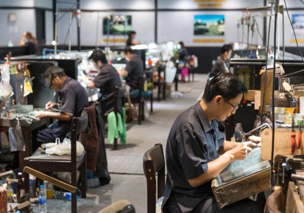 中國低階製造業衰退與自動化衝擊 劃時代就業結構重塑 中國低階製造業衰退與自動化衝擊 劃時代就業結構重塑