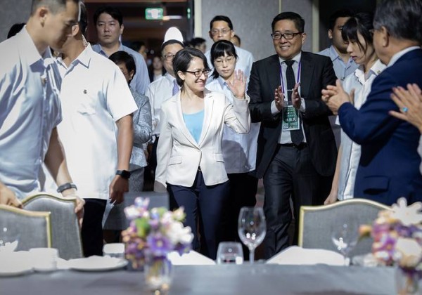 副總統出席「亞洲台灣商會聯合總會『同步新紀元 齊心創輝煌』僑委會惜別晚宴」
