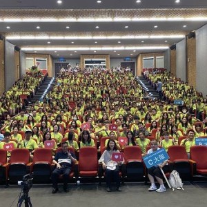 2025海外青年英語服務營登場 22國418名志工交流