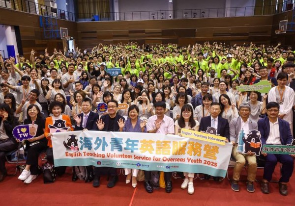 2025海外青年英語服務營 徐佳青盼打開學子視野 2025海外青年英語服務營 徐佳青盼打開學子視野