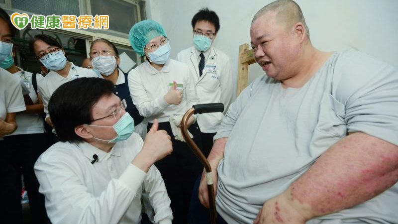 中年男體重飆破280公斤　「1治療」成功助減重200公斤