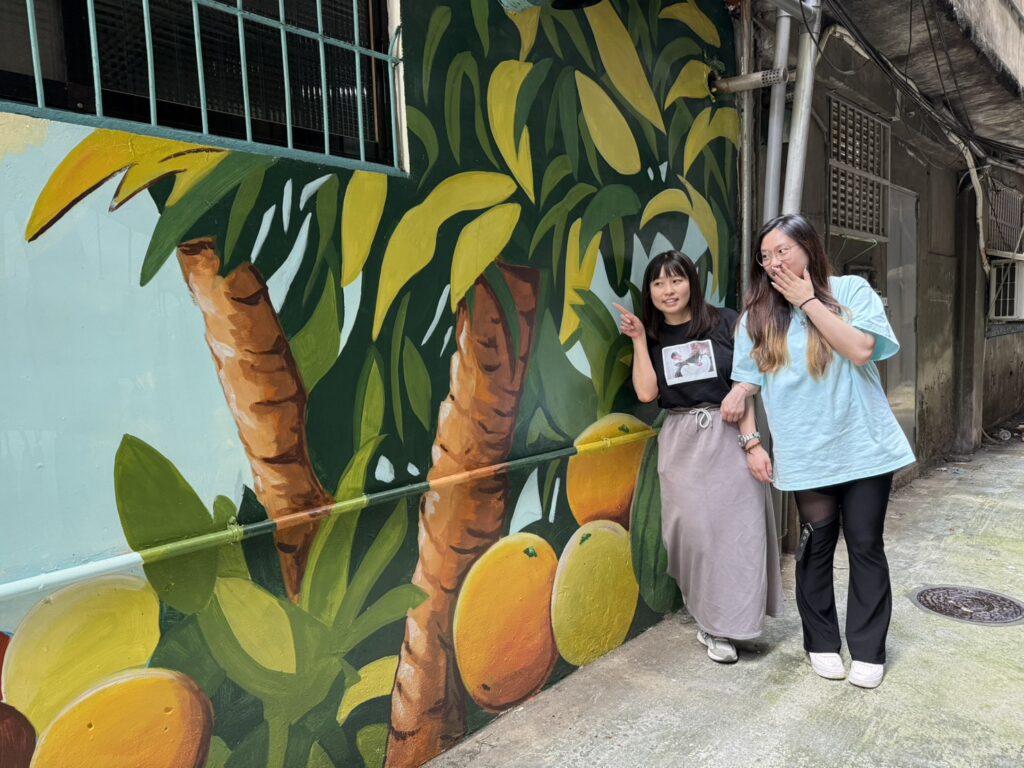 後巷變畫廊 透過彩繪彷彿走進童話般的奇幻世界 後巷變畫廊 透過彩繪彷彿走進童話般的奇幻世界