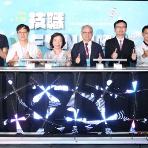 體驗技職教育創新與潛力   「技職FUN星際」AR、VR科技領航