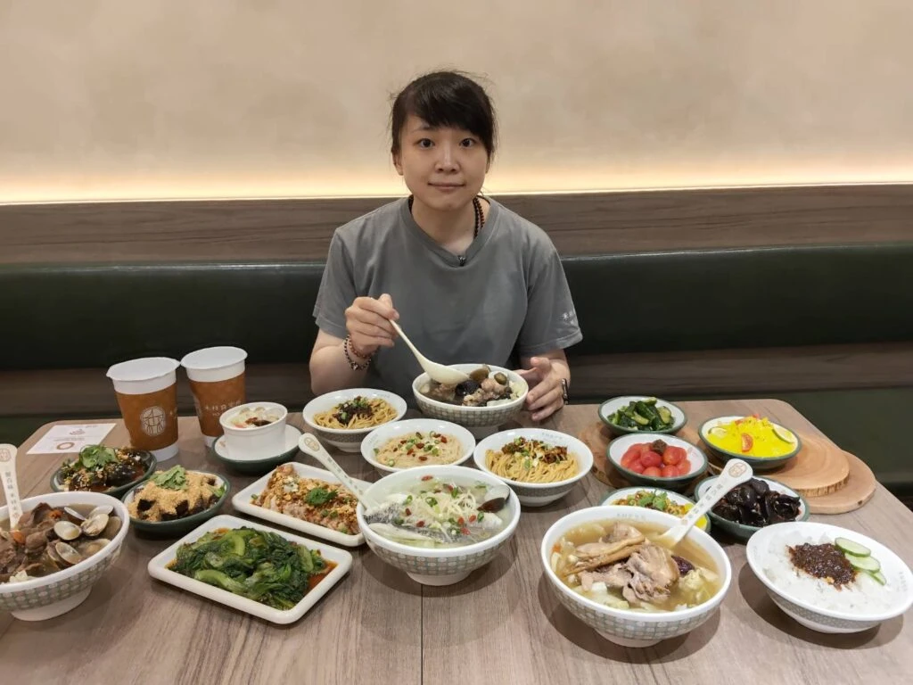 台中禾林食室所瞄準單身經濟推個人雞湯    夏季新菜上市指定雞湯三重送