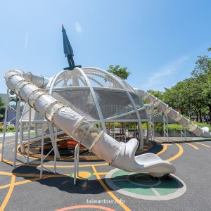 【龍潭運動公園兒童遊戲場】軍事主題特色公園！