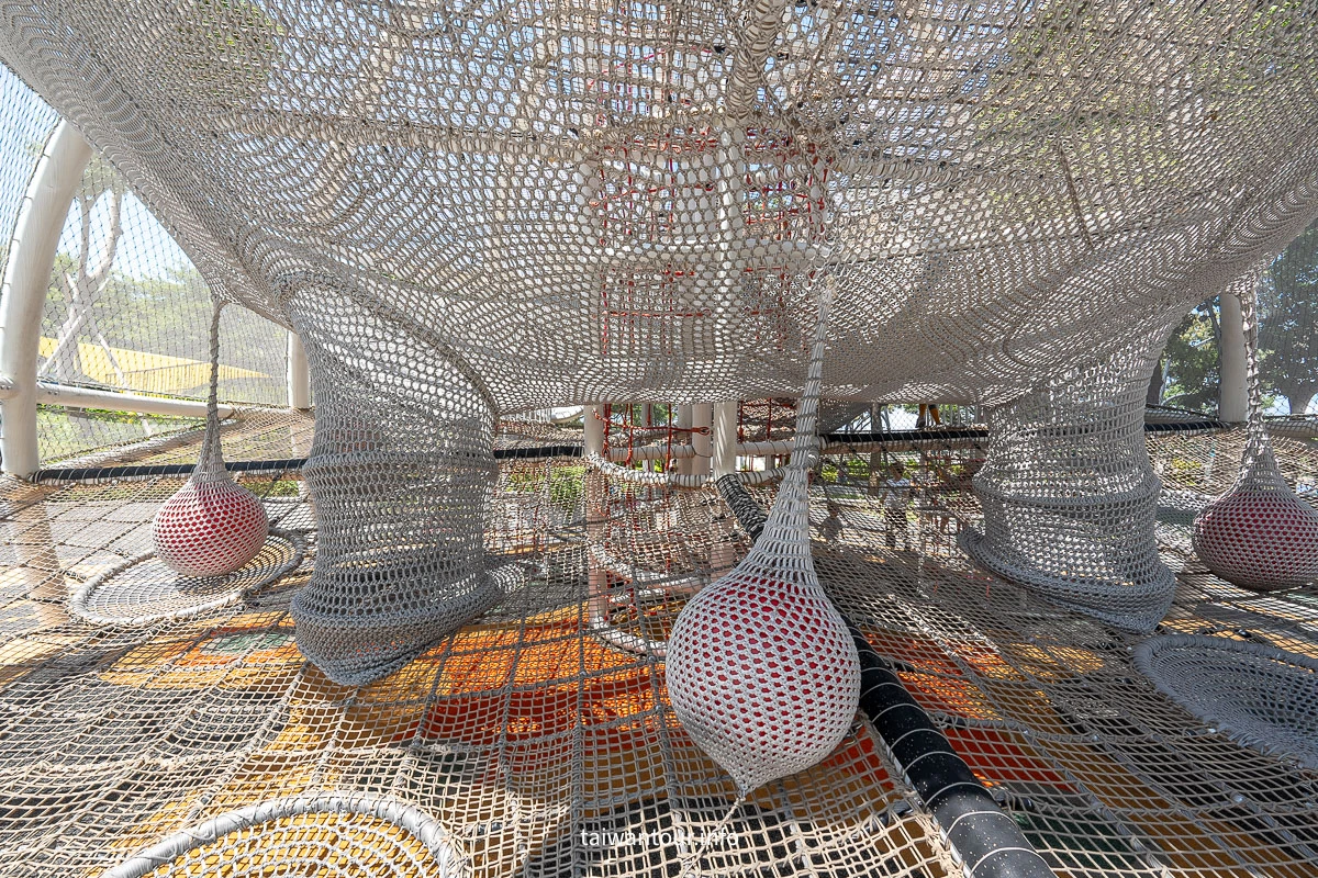 【龍潭運動公園兒童遊戲場】軍事主題特色公園! 【龍潭運動公園兒童遊戲場】軍事主題特色公園!