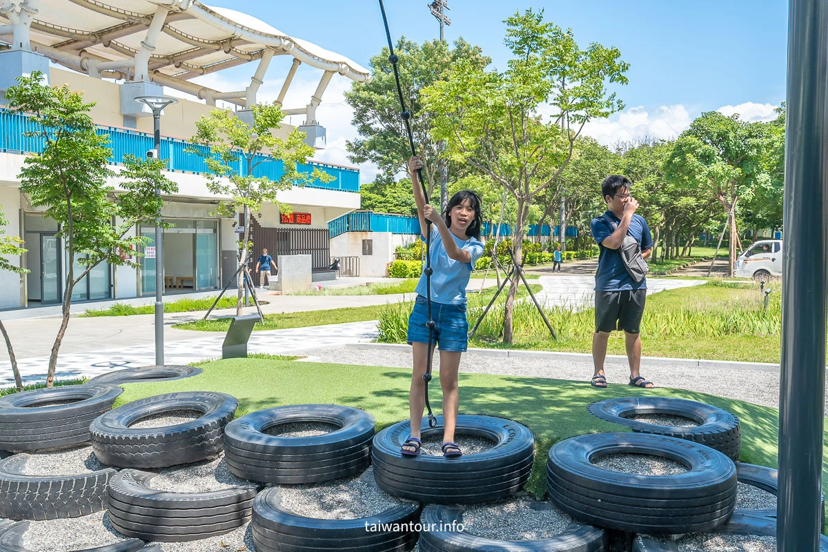 【龍潭運動公園兒童遊戲場】軍事主題特色公園! 【龍潭運動公園兒童遊戲場】軍事主題特色公園!
