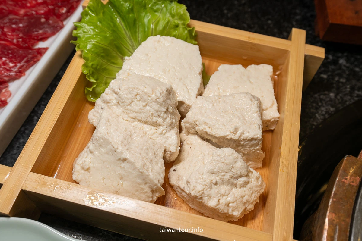 【小膳香成都麻辣火鍋】台北東區溫體牛推薦鴛鴦鍋聚餐.菜單
