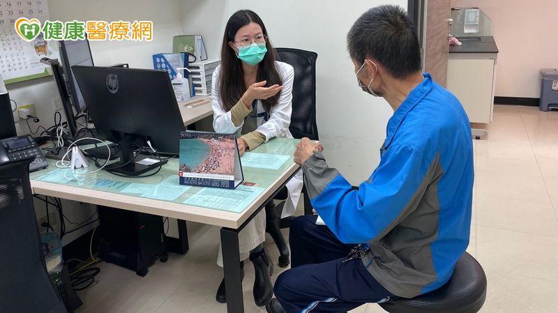 火燒心、吞不下？醫示警：恐是食道癌前兆　4大危險因子曝光