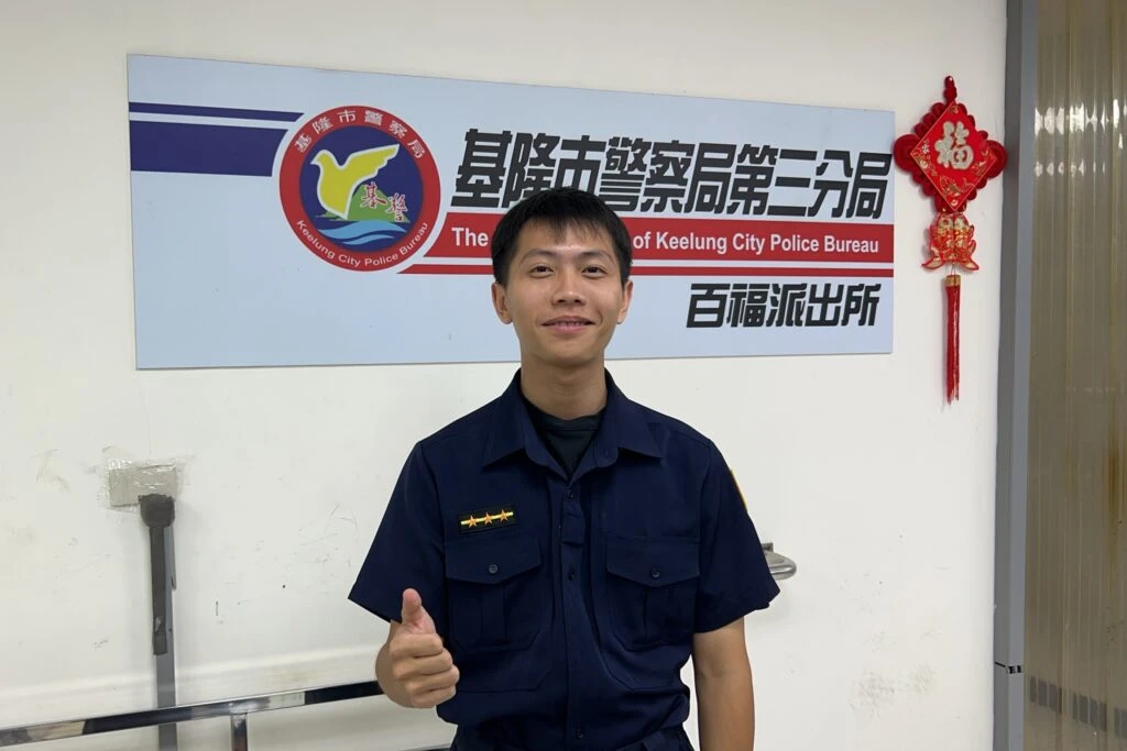 暖警溫馨護送長者返家