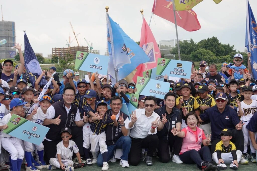 台中盃TCBA幼兒棒球全國大賽   中央球場歡樂登場