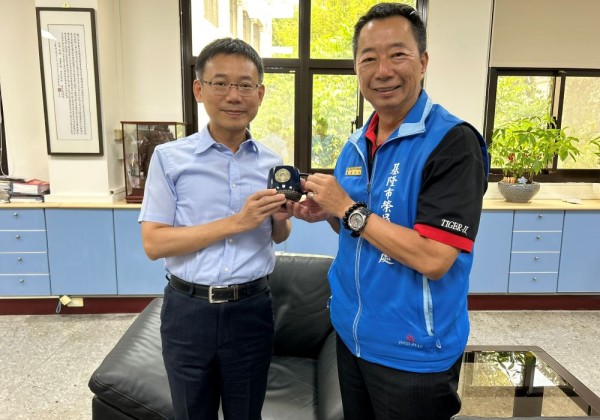深化在地共構「安心御老」    基隆榮服處拜會基隆市衛生局