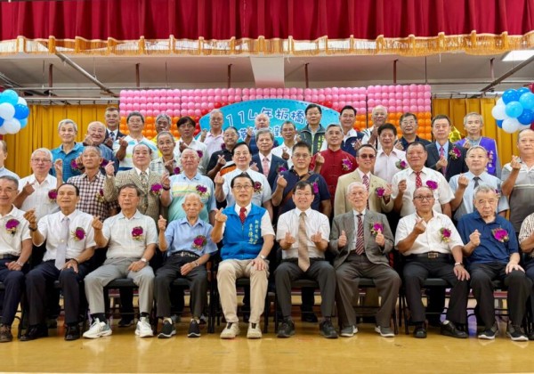 感恩父愛如山 板橋表揚37位模範父親