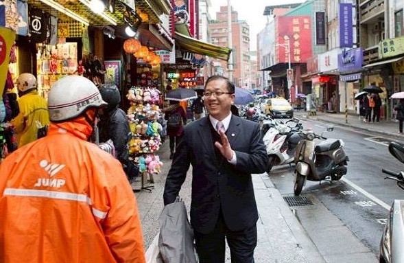 淡水模範父親 樹立家庭與社會奉獻典範,溫暖人心 淡水模範父親 樹立家庭與社會奉獻典範,溫暖人心