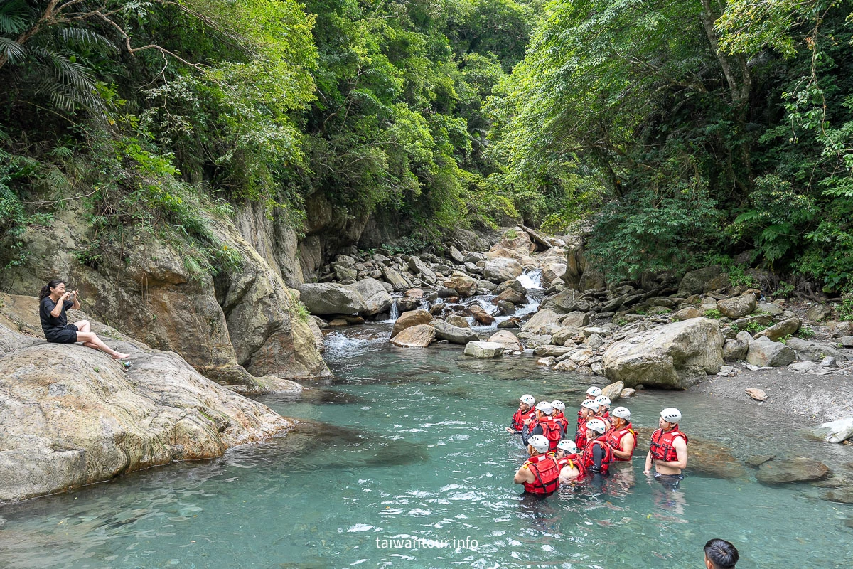 【金岳瀑布】宜蘭南澳親子玩水.溯溪跳水全攻略 【金岳瀑布】宜蘭南澳親子玩水.溯溪跳水全攻略